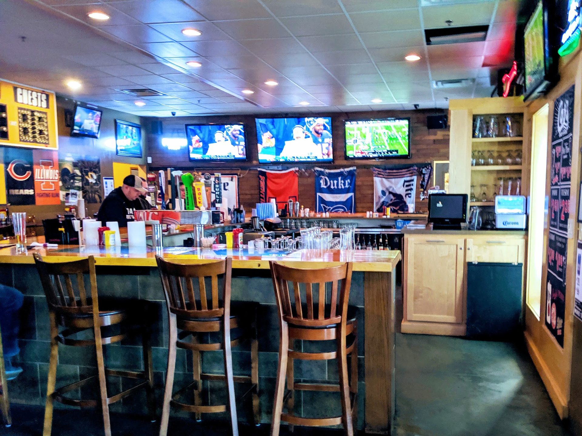 The bar at Coz's