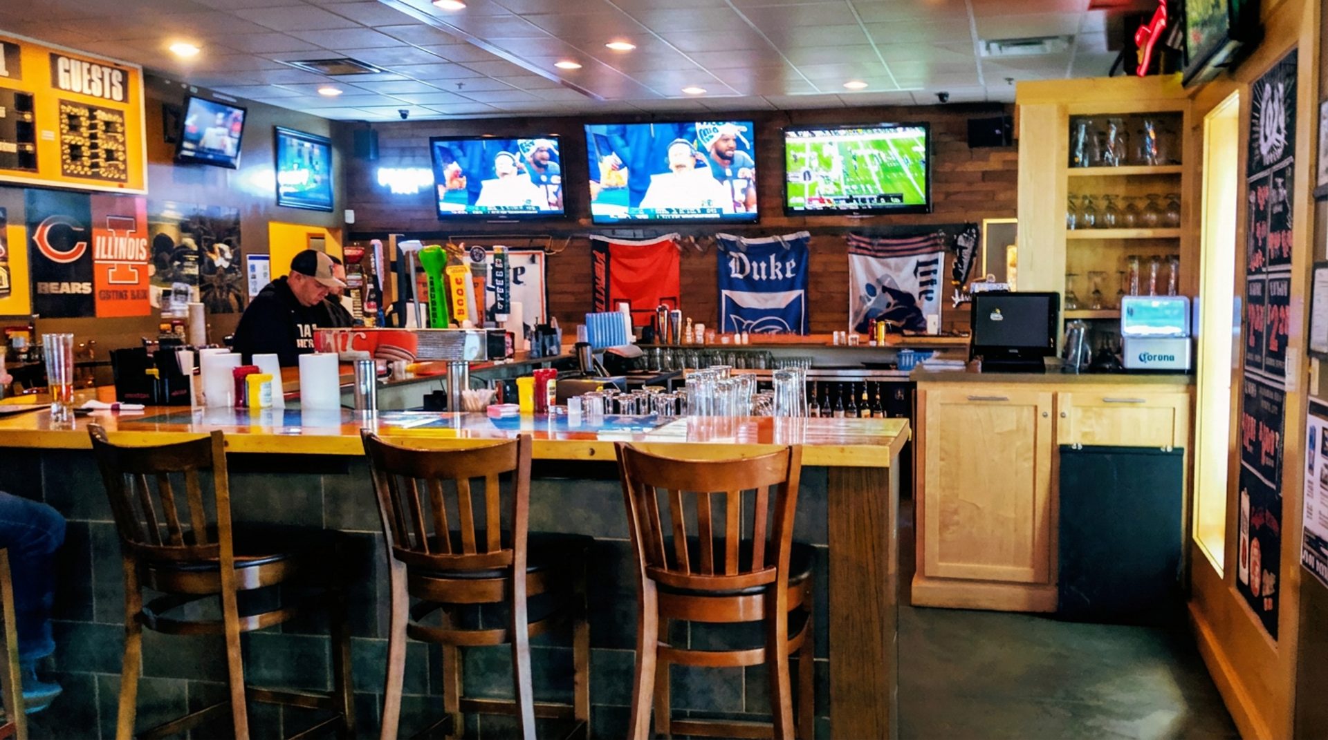 Your neighborhood sports bar